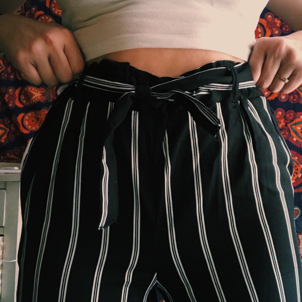 black and white striped flowy pants!!!